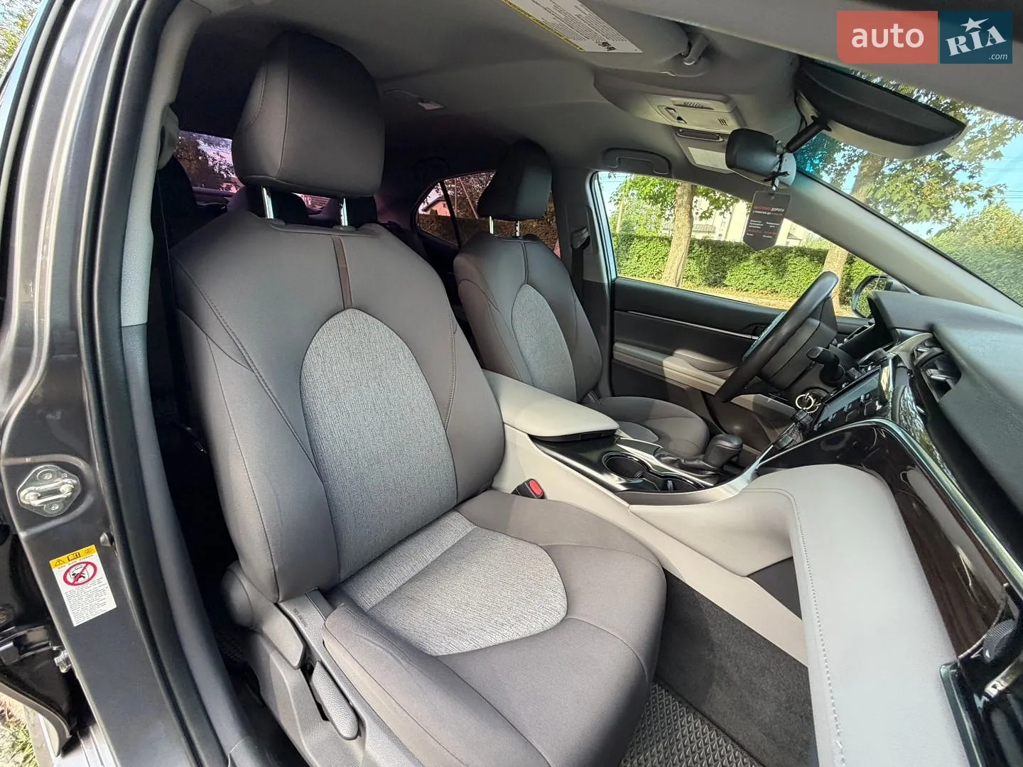 2018 Toyota Camry - мініатюра 25