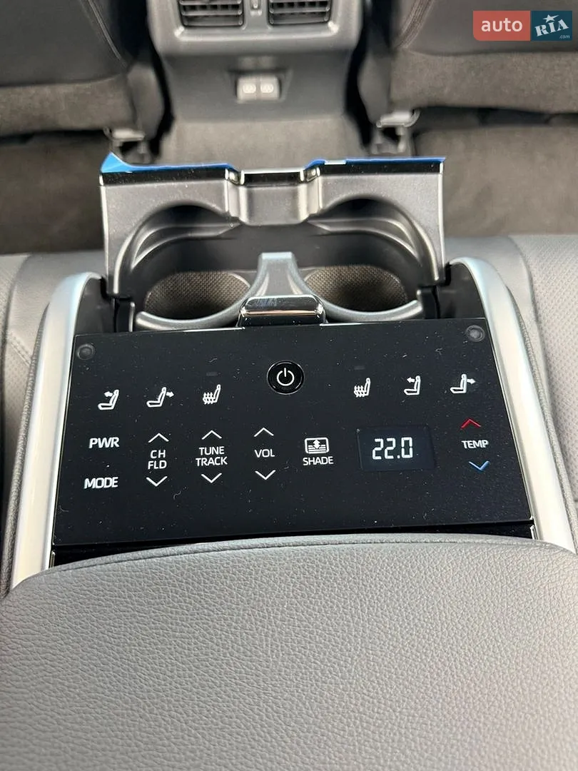 2026 Toyota Camry - мініатюра 24