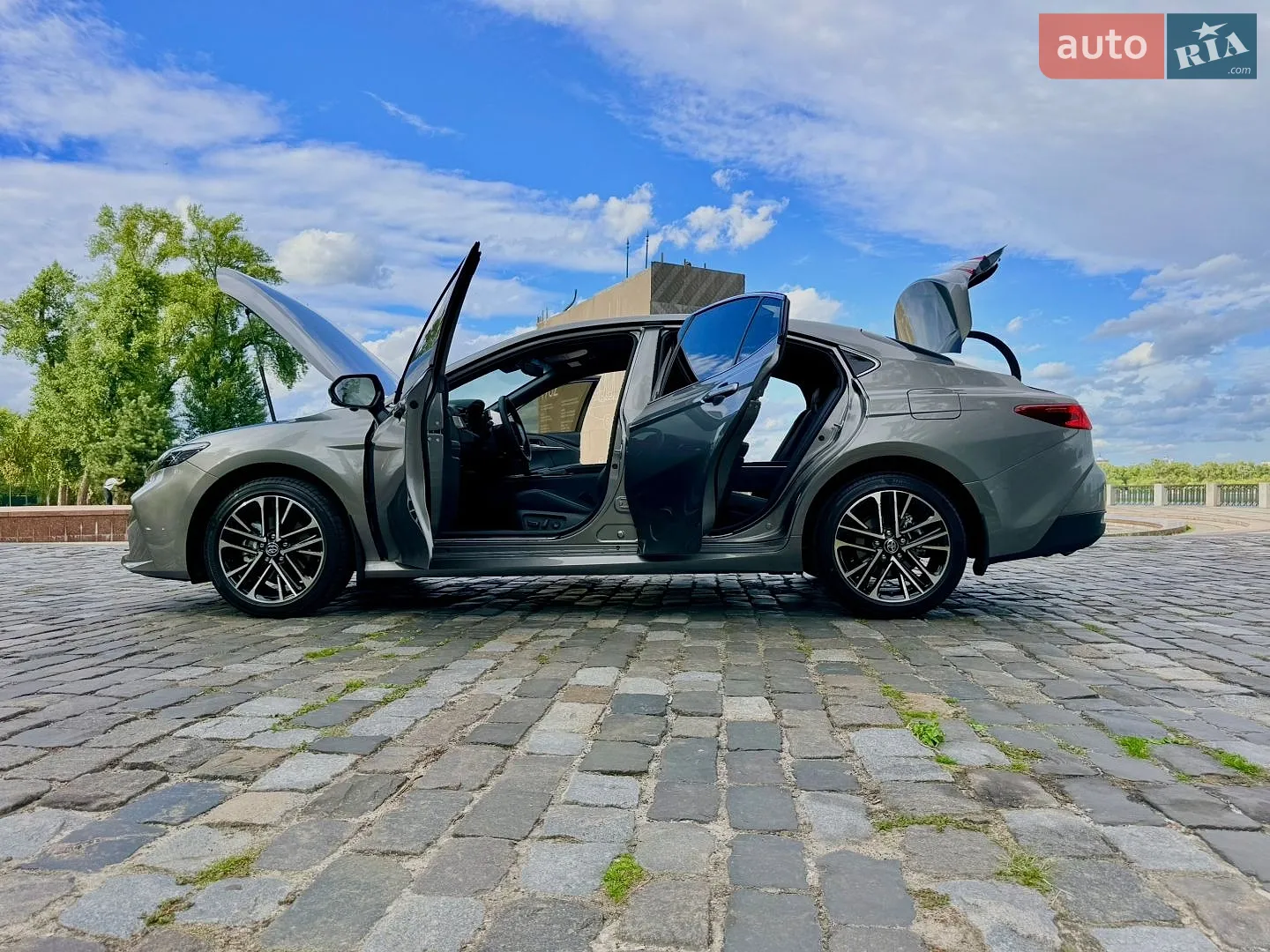 2026 Toyota Camry - мініатюра 217