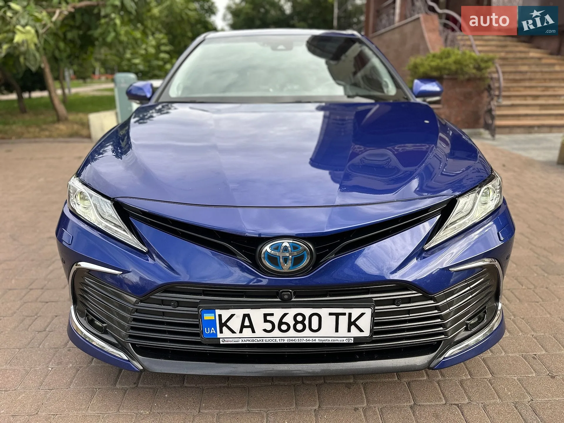 2022 Toyota Camry - мініатюра 3