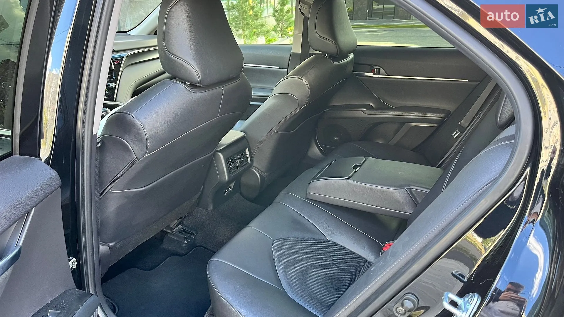 2022 Toyota Camry - мініатюра 13