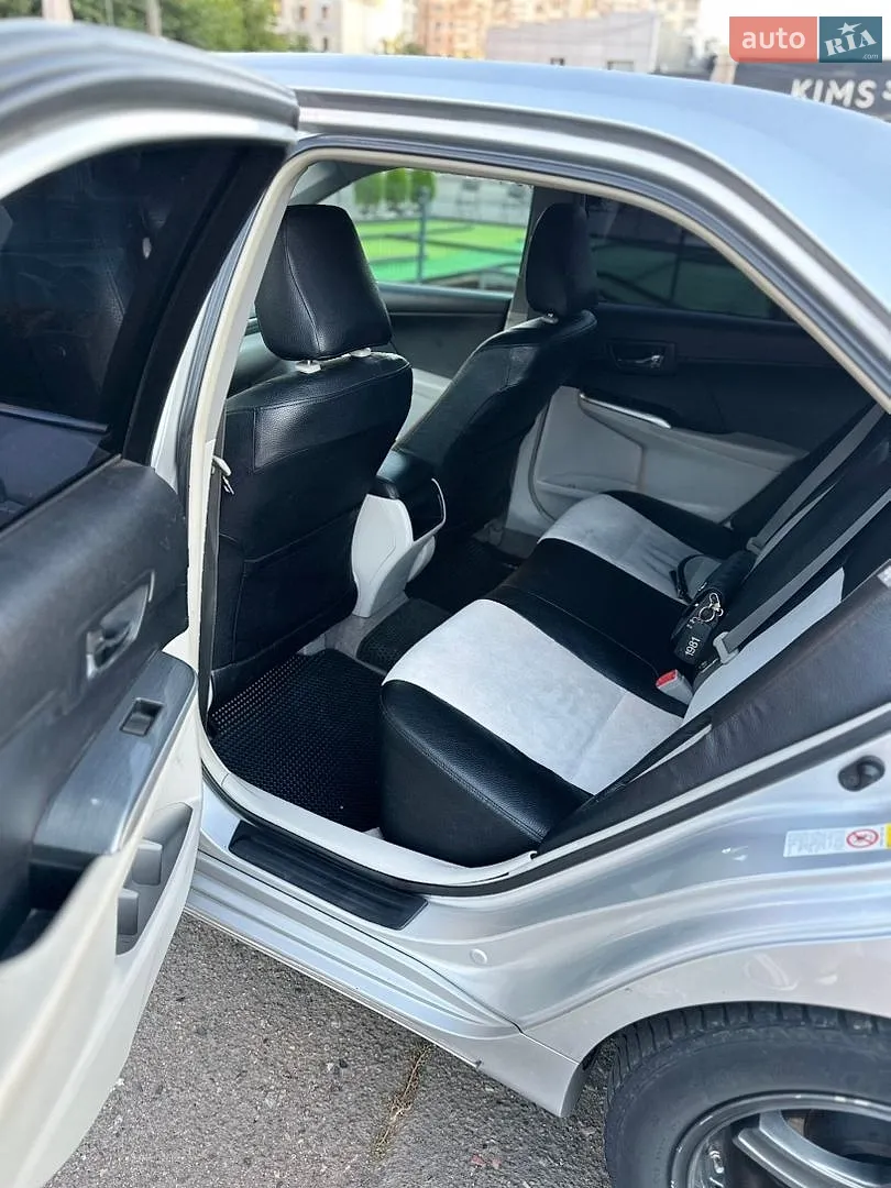 2013 Toyota Camry - мініатюра 5