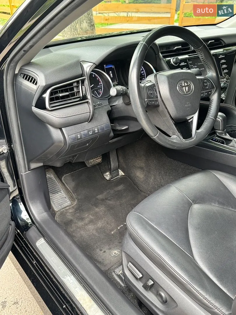 2019 Toyota Camry - мініатюра 12