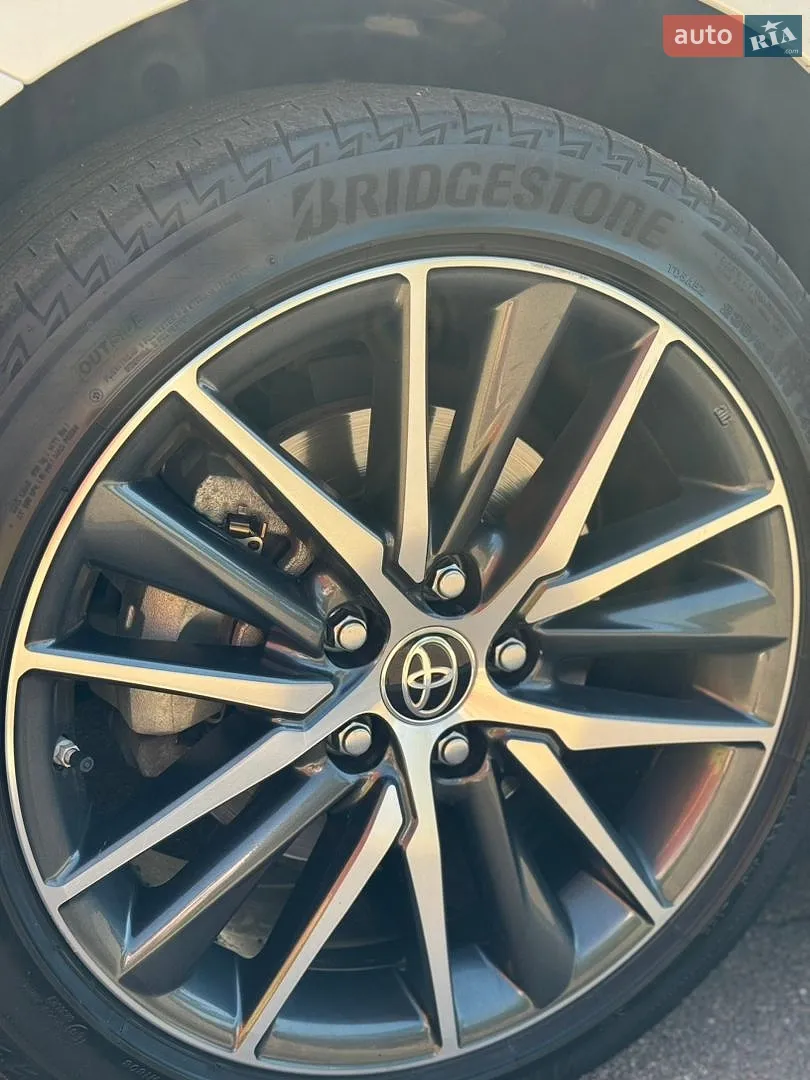 2022 Toyota Camry - мініатюра 28