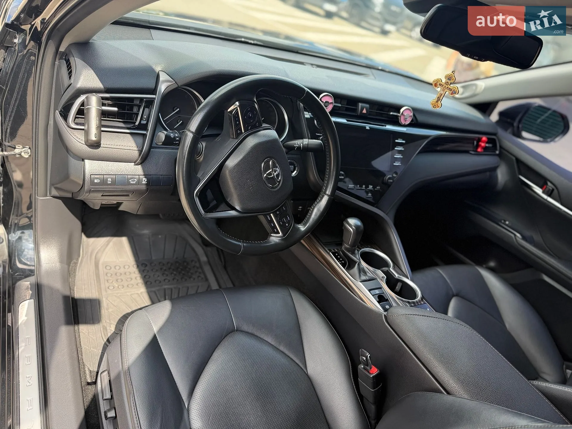2018 Toyota Camry - мініатюра 13
