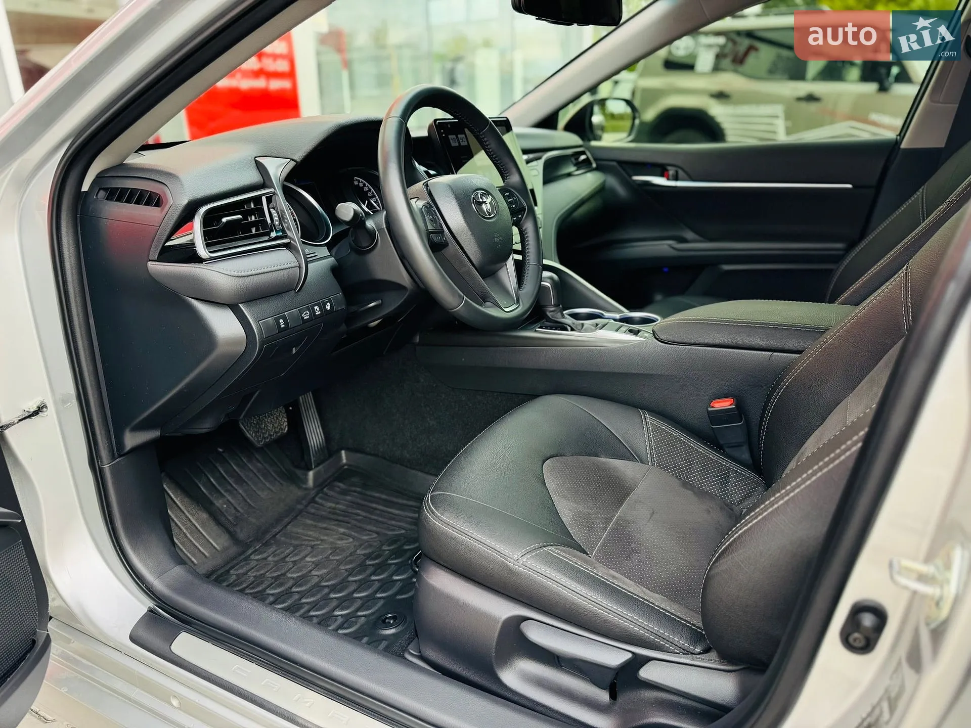 2023 Toyota Camry - мініатюра 16