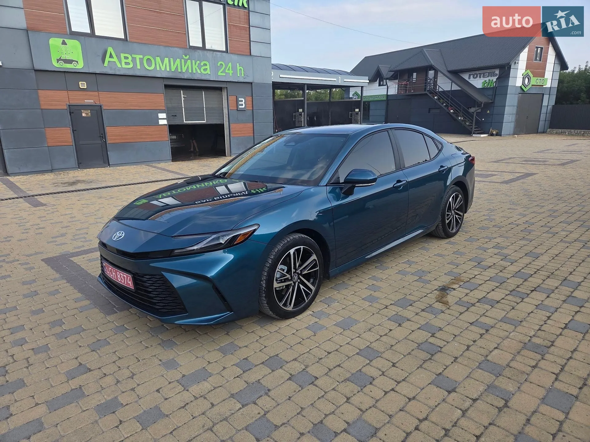 2025 Toyota Camry - мініатюра 17