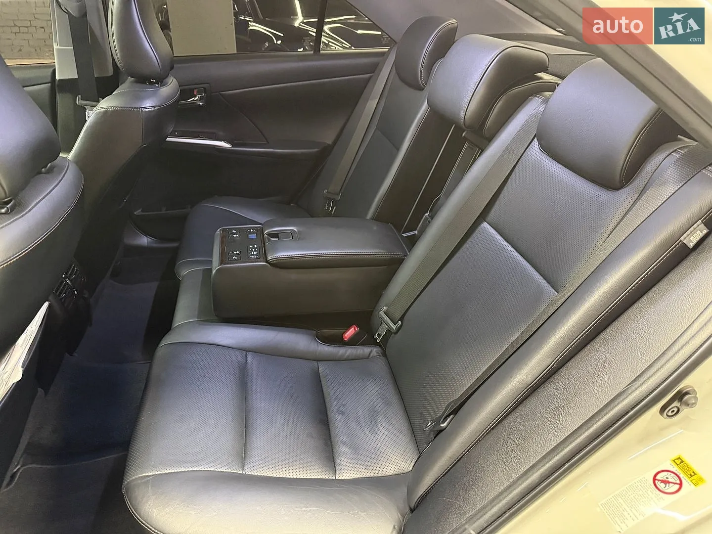 2014 Toyota Camry - мініатюра 16