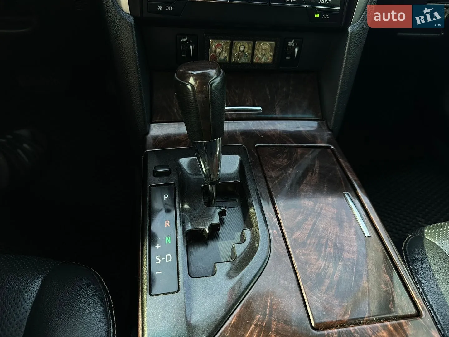 2014 Toyota Camry - мініатюра 28