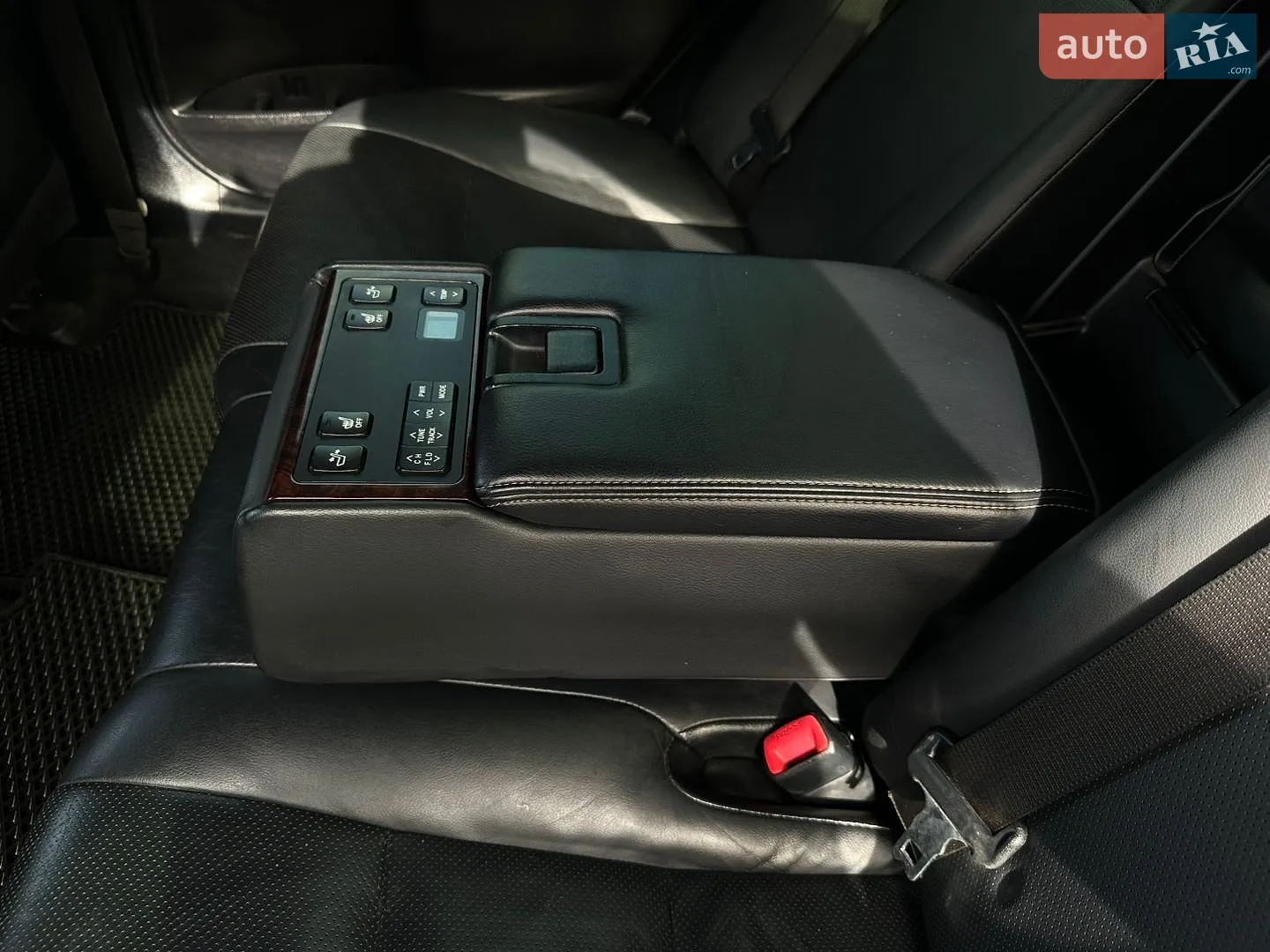 2014 Toyota Camry - мініатюра 39