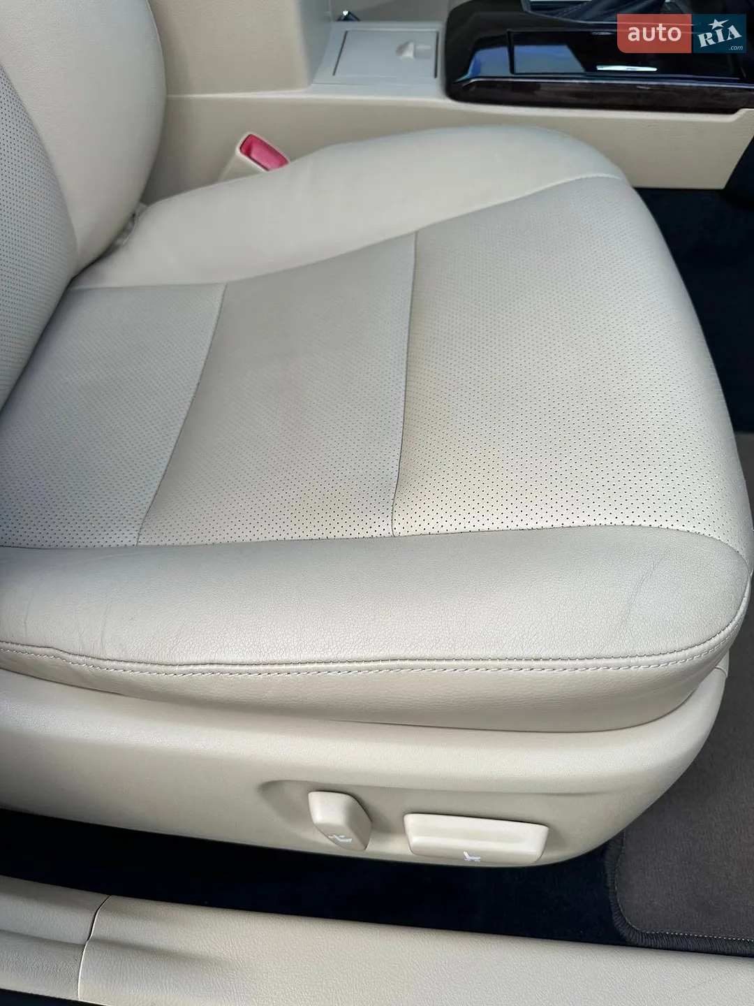 2017 Toyota Camry - мініатюра 12
