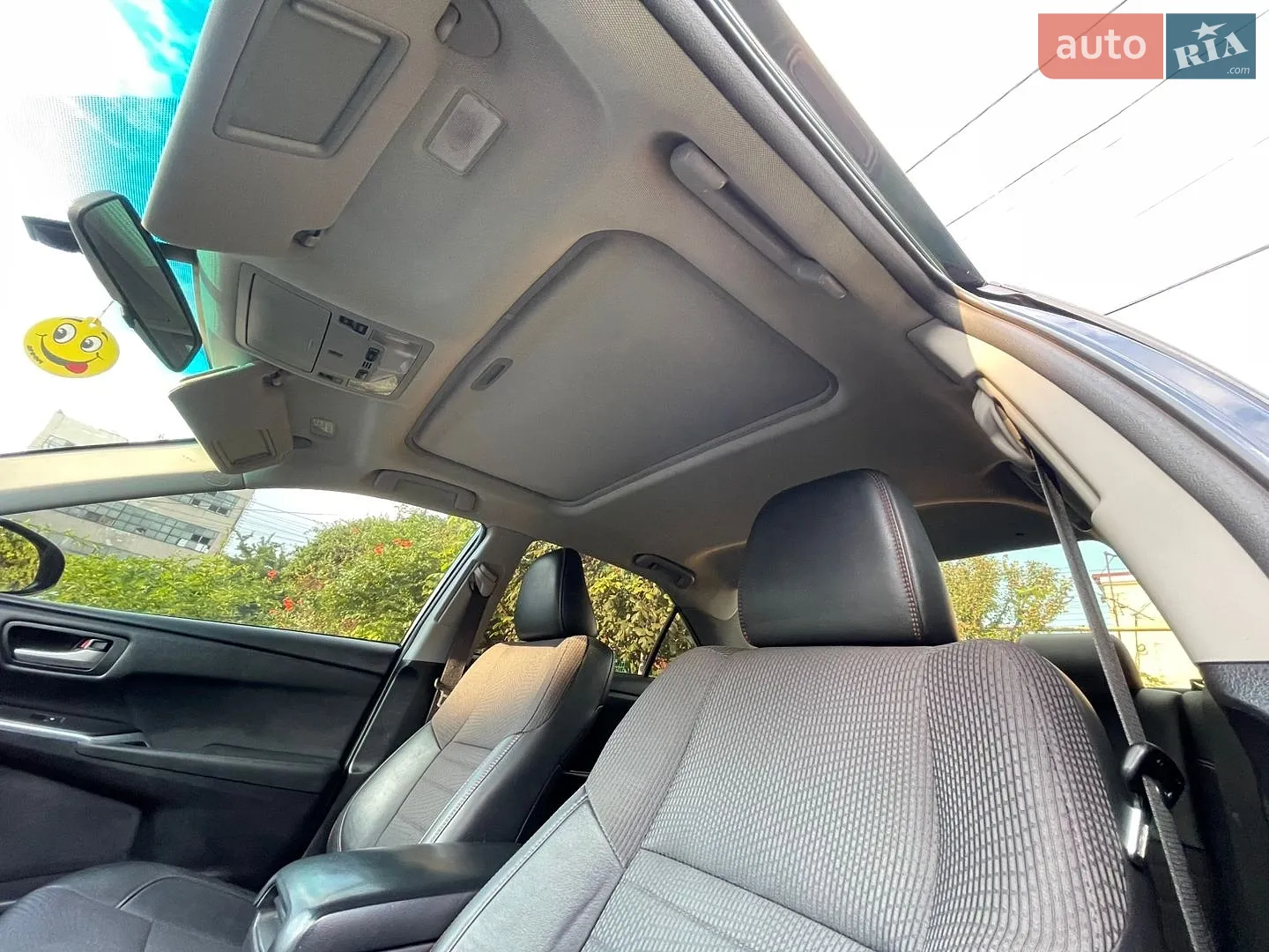 2016 Toyota Camry - мініатюра 11
