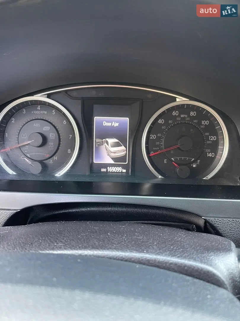 2016 Toyota Camry - мініатюра 15