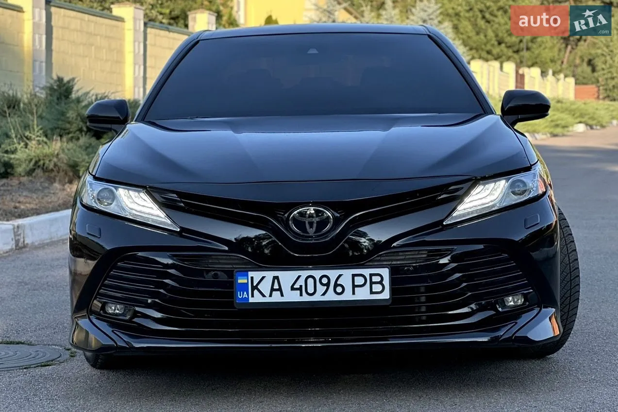 2017 Toyota Camry - мініатюра 2
