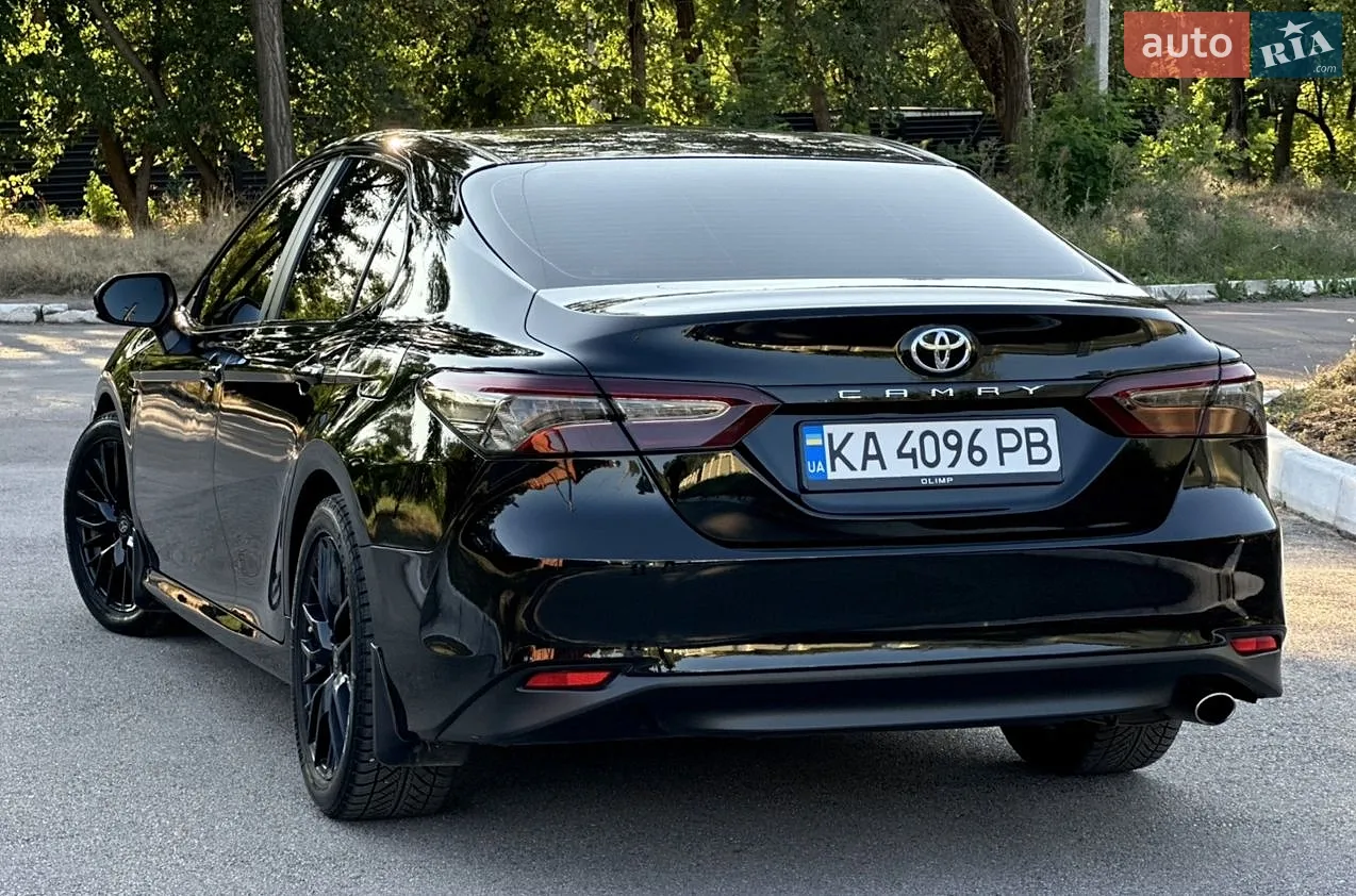 2017 Toyota Camry - мініатюра 8