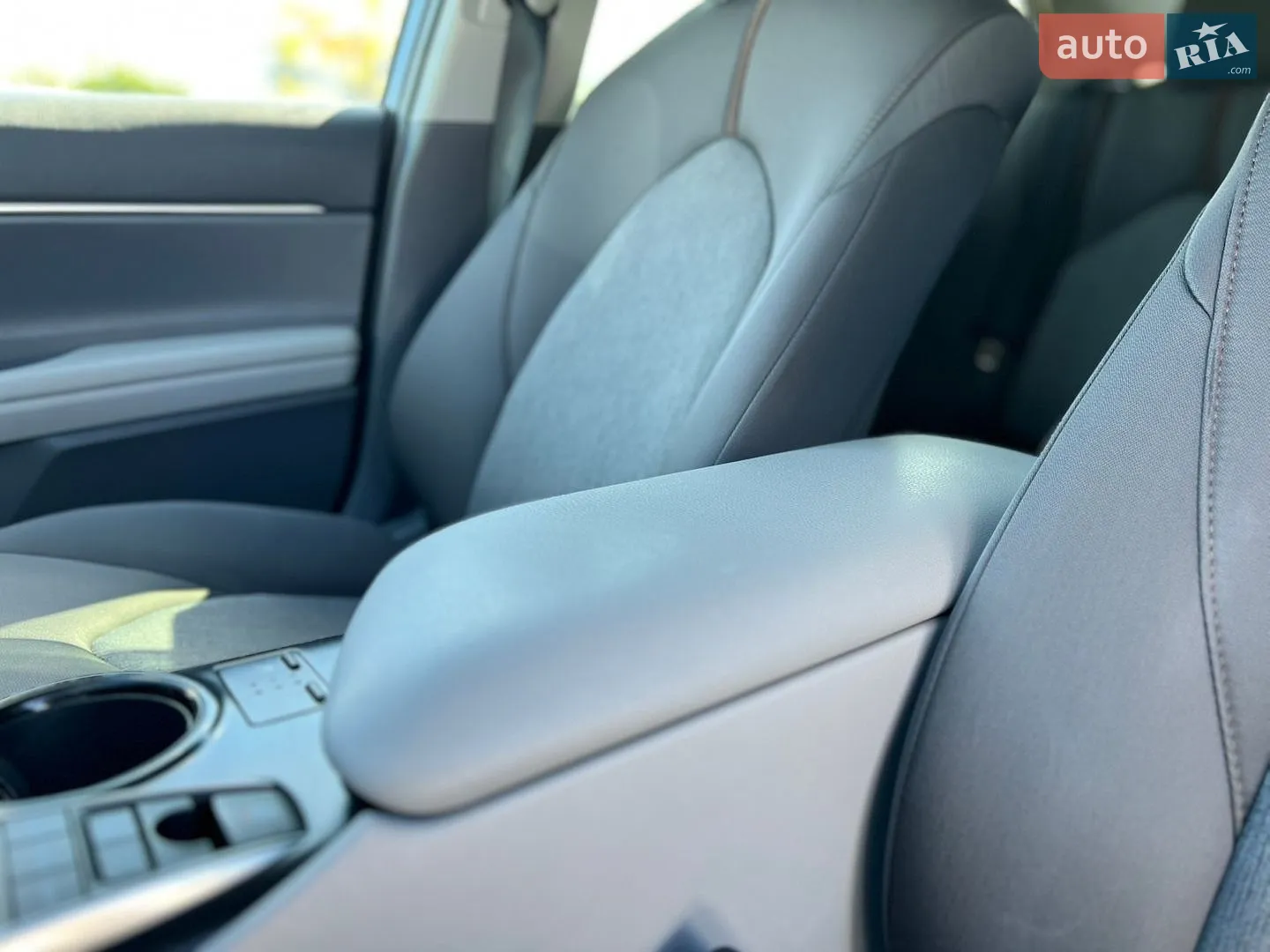 2018 Toyota Camry - мініатюра 33