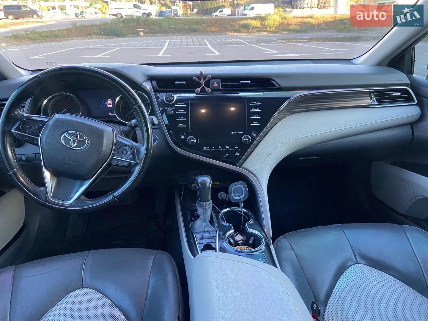 2020 Toyota Camry - мініатюра 7