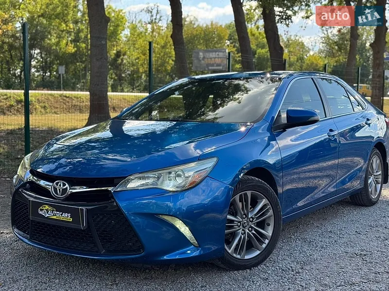 Toyota Camry 2017