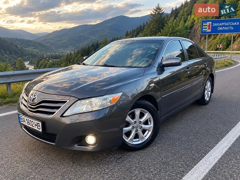 Toyota Camry 2010
