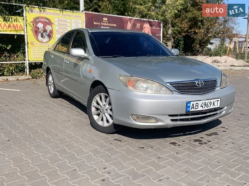 Toyota Camry 2004