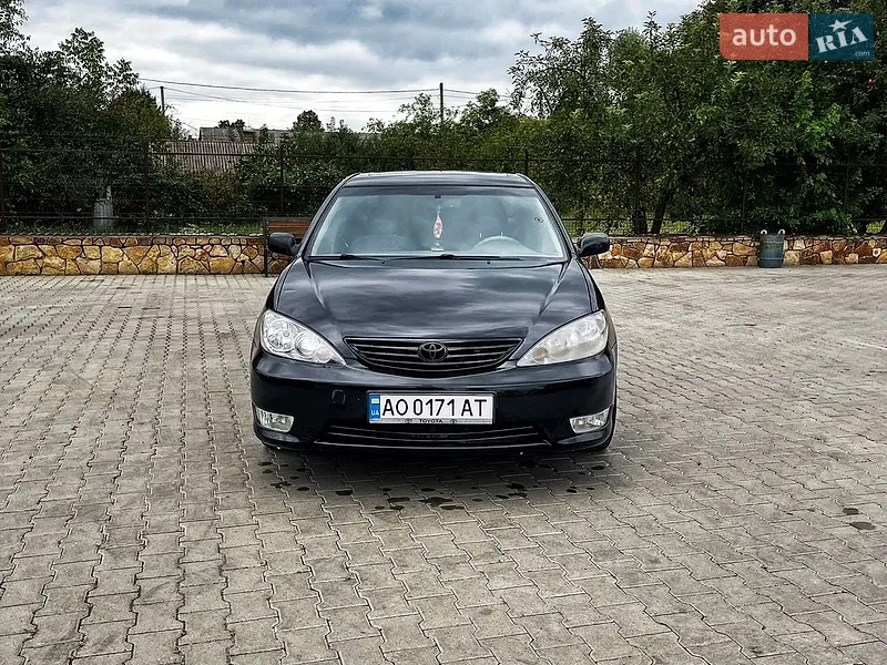 Toyota Camry 2005