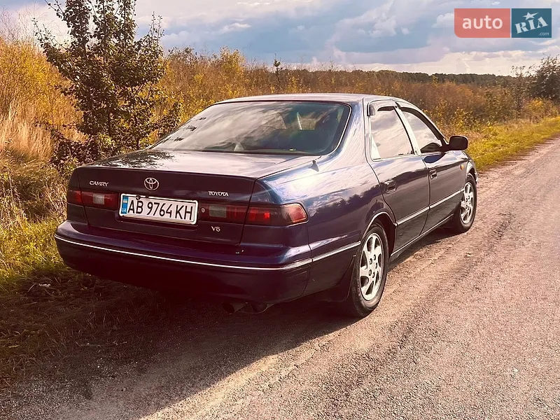 Toyota Camry 1999