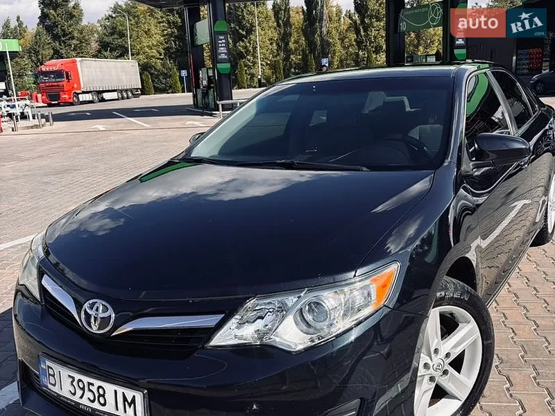 Toyota Camry 2013