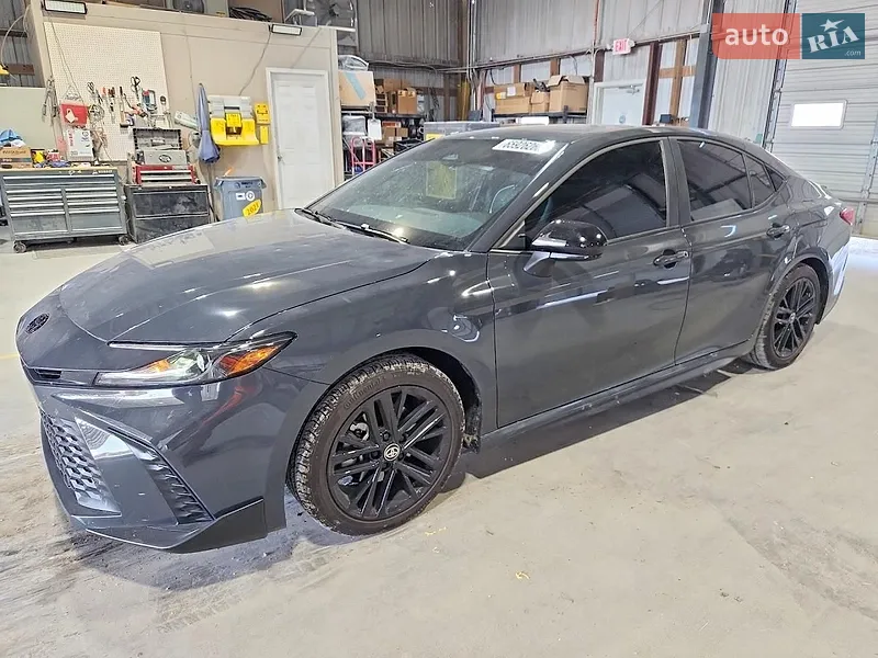 Toyota Camry 2026