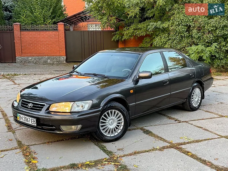 Toyota Camry 2001