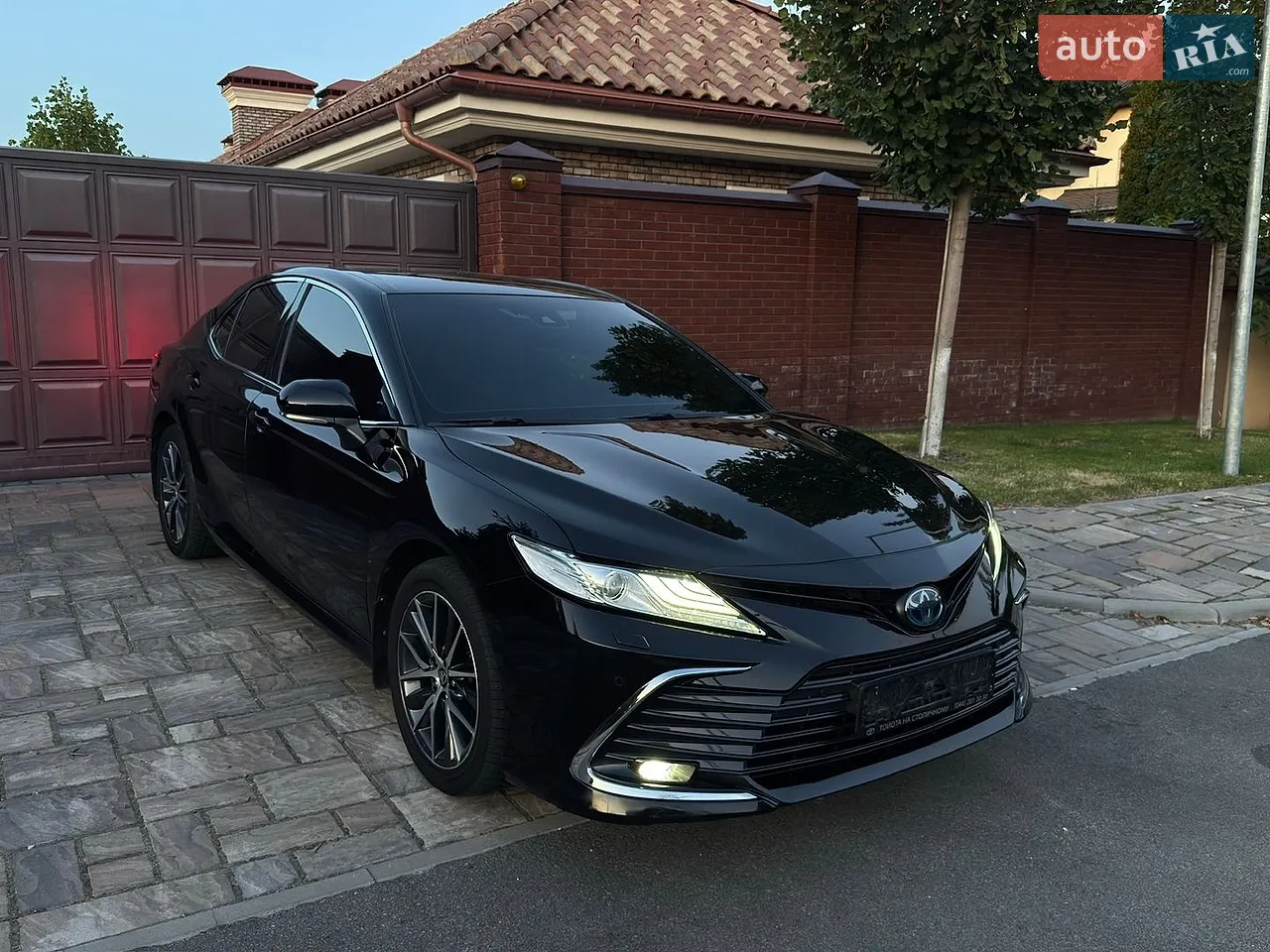 Toyota Camry 2021