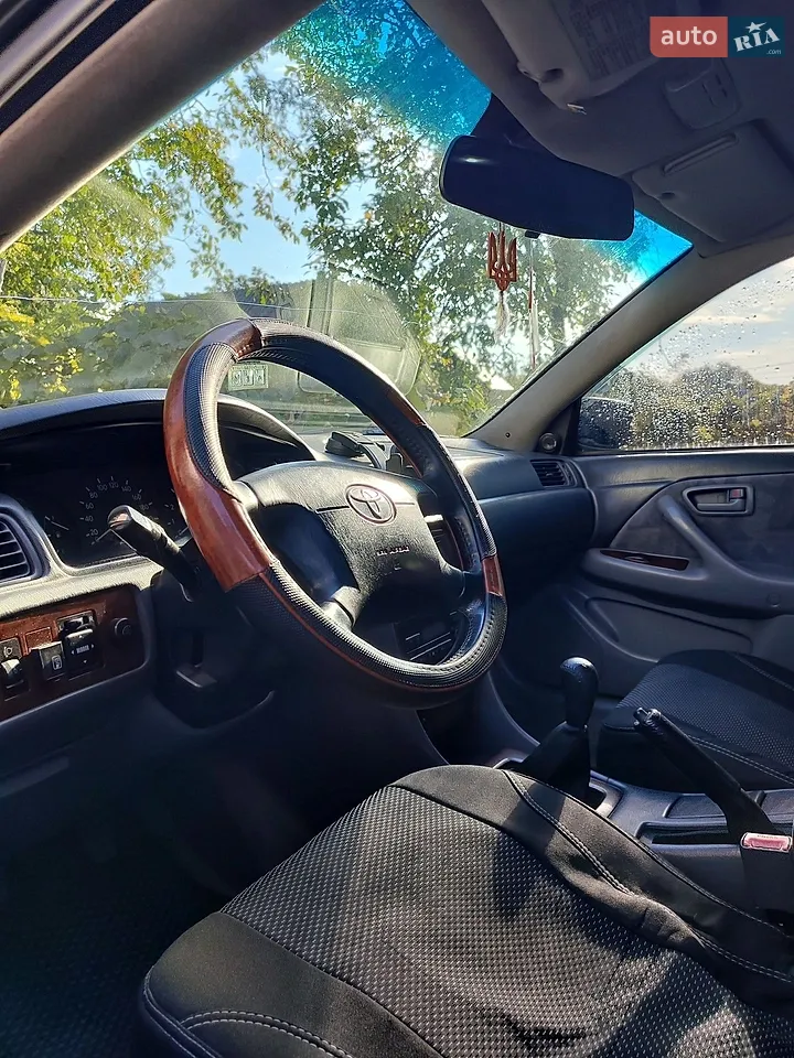 Toyota Camry 1997
