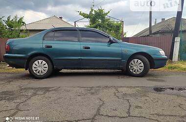 Седан Toyota Carina E 1997 в Подольске