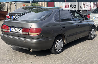Хэтчбек Toyota Carina E 1993 в Измаиле