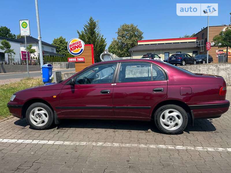 Седан Toyota Carina E 1994 в Одесі