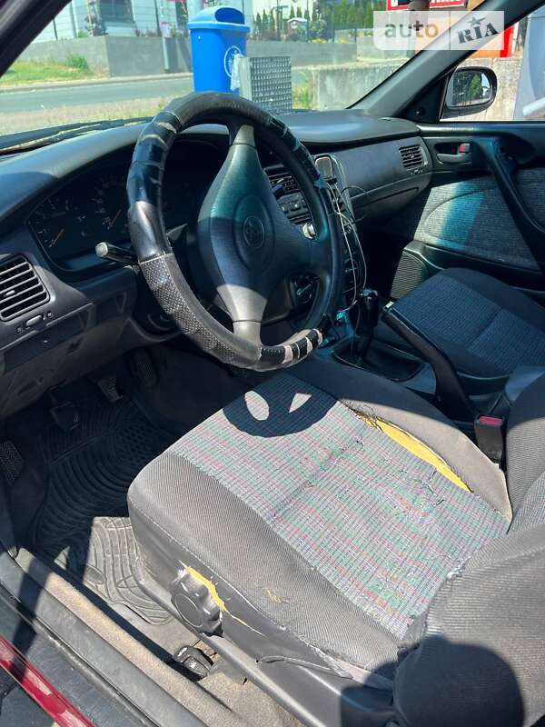 Седан Toyota Carina E 1994 в Одесі
