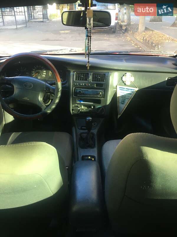 Лифтбек Toyota Carina E 1995 в Одессе