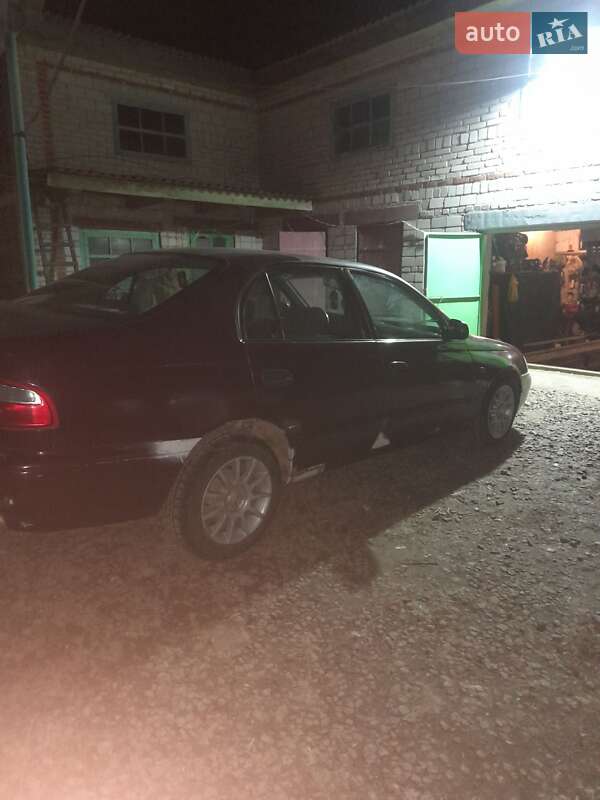 Седан Toyota Carina E 1995 в Теплике