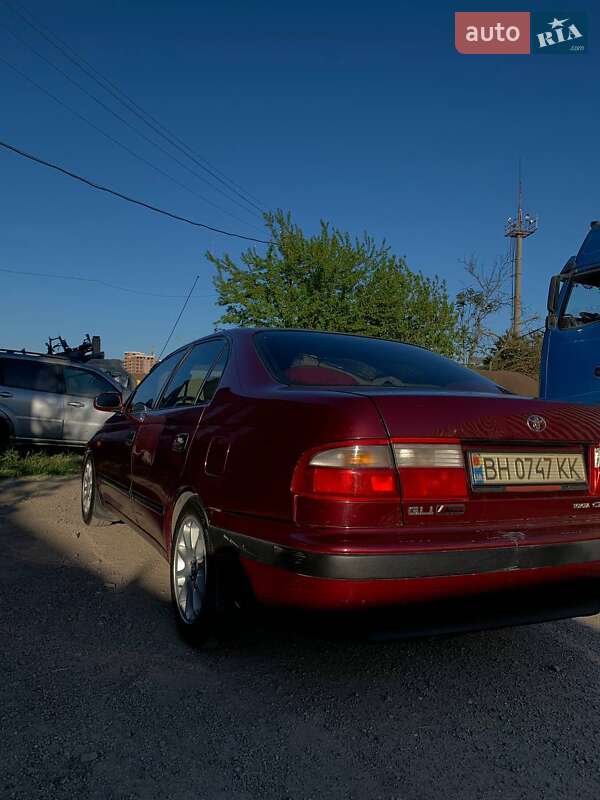 Седан Toyota Carina E 1995 в Одессе