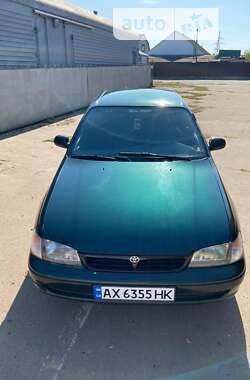 Седан Toyota Carina E 1997 в Миргороде