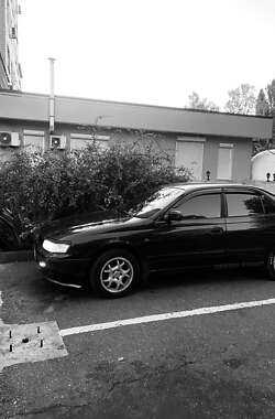 Седан Toyota Carina E 1996 в Кривом Озере