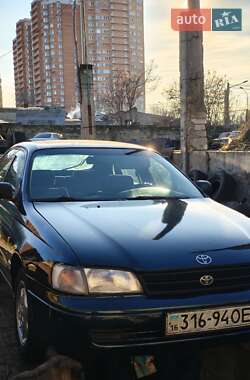 Ліфтбек Toyota Carina E 1995 в Одесі