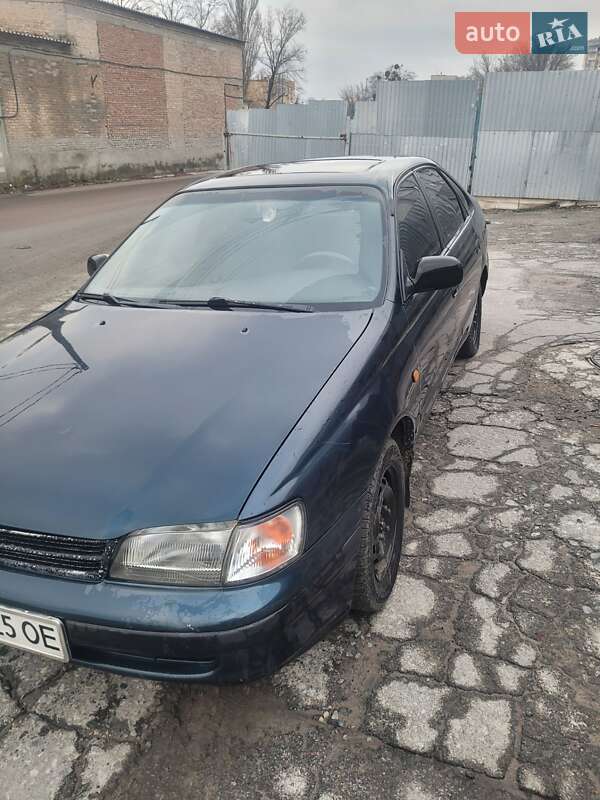 Toyota Carina E 1993