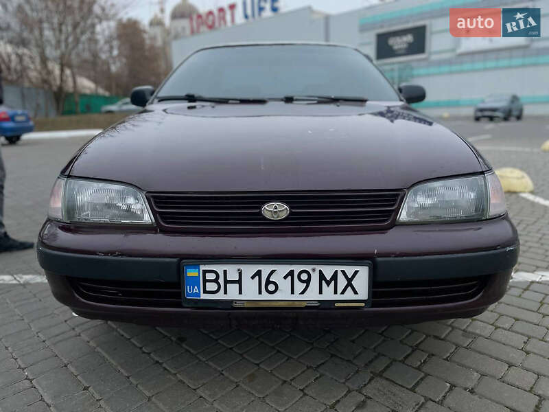 Седан Toyota Carina E 1993 в Одесі