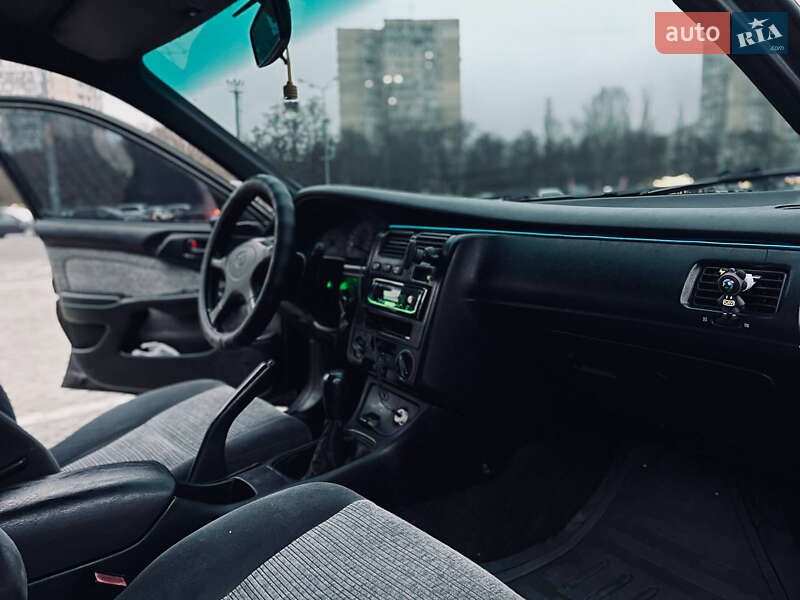 Седан Toyota Carina E 1993 в Одесі