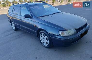 Универсал Toyota Carina E 1995 в Одессе