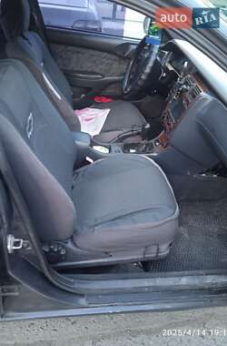 Седан Toyota Carina E 1995 в 
