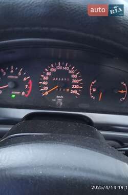 Седан Toyota Carina E 1995 в 