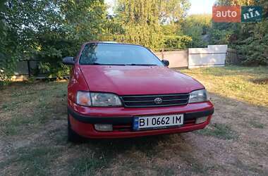 Седан Toyota Carina E 1995 в Миргороді