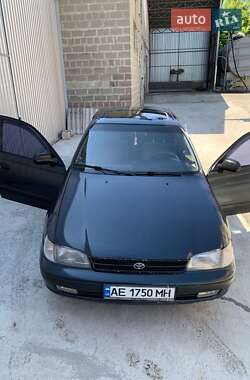 Ліфтбек Toyota Carina E 1993 в 