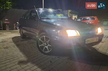 Ліфтбек Toyota Carina E 1994 в Одесі